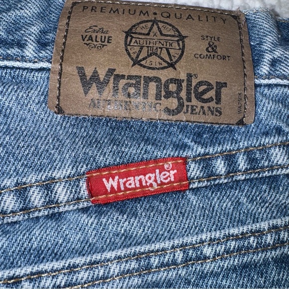 WRANGLER Men’s Jeans SZ 30x29 100% Cotton5 Pockets Relaxed Fit Straight Leg EUC - Picture 4 of 5